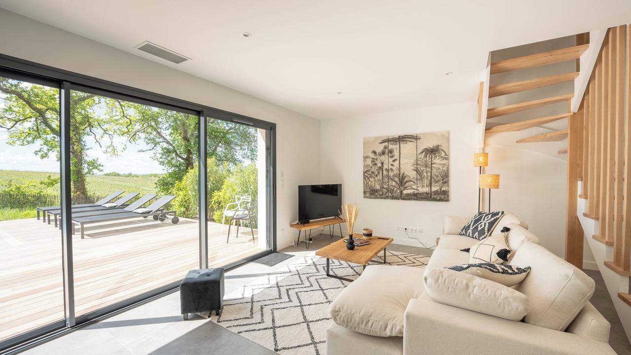 Photo of Livingroom in Cenac