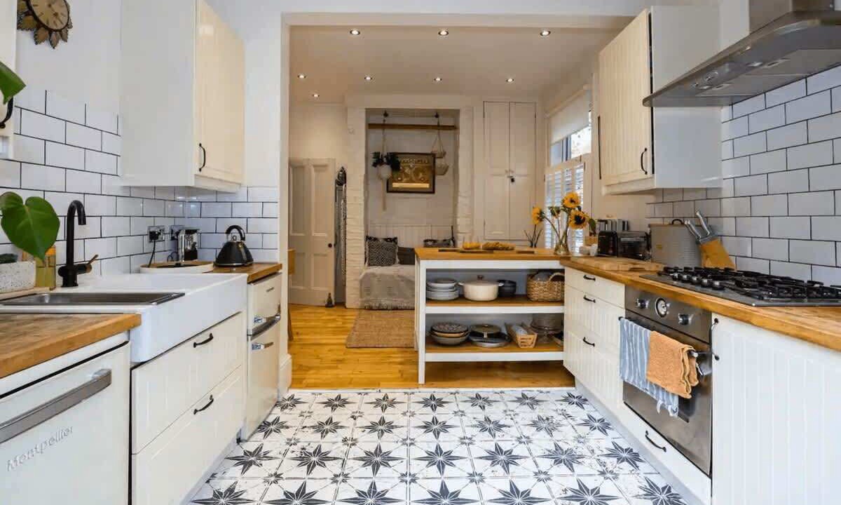 Photo of Others in Withington