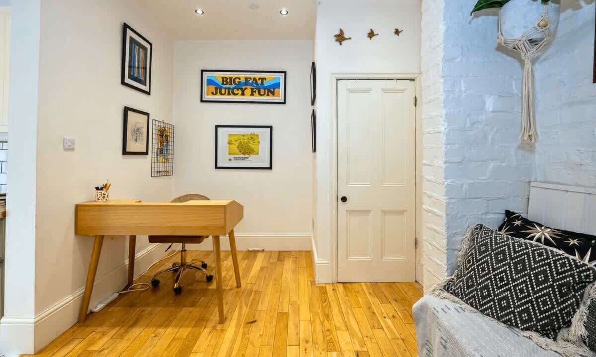 Photo of Others in Withington