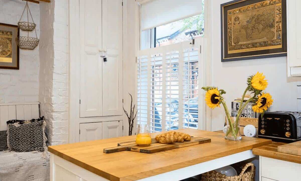 Photo of Others in Withington