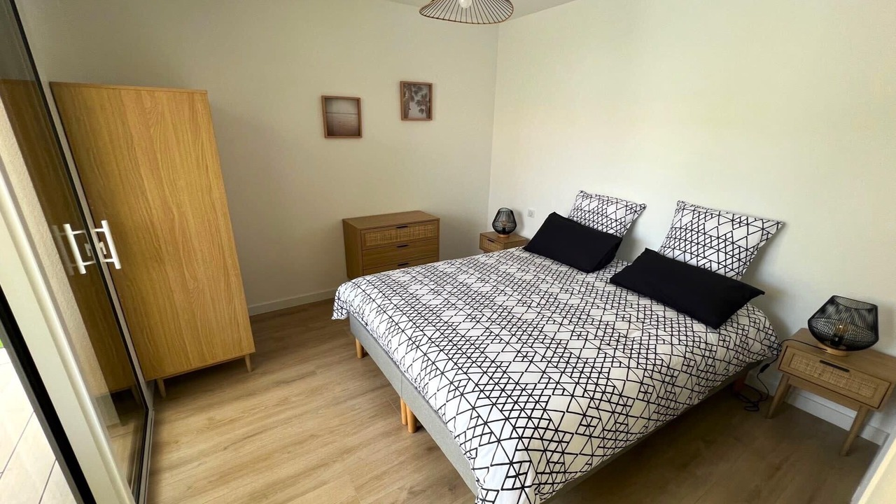 Photo of Bedroom in Saint-Vincent-sur-Jard
