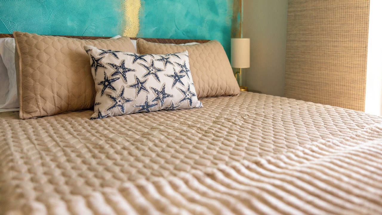 Photo of Bedroom in Winthrop Harbor