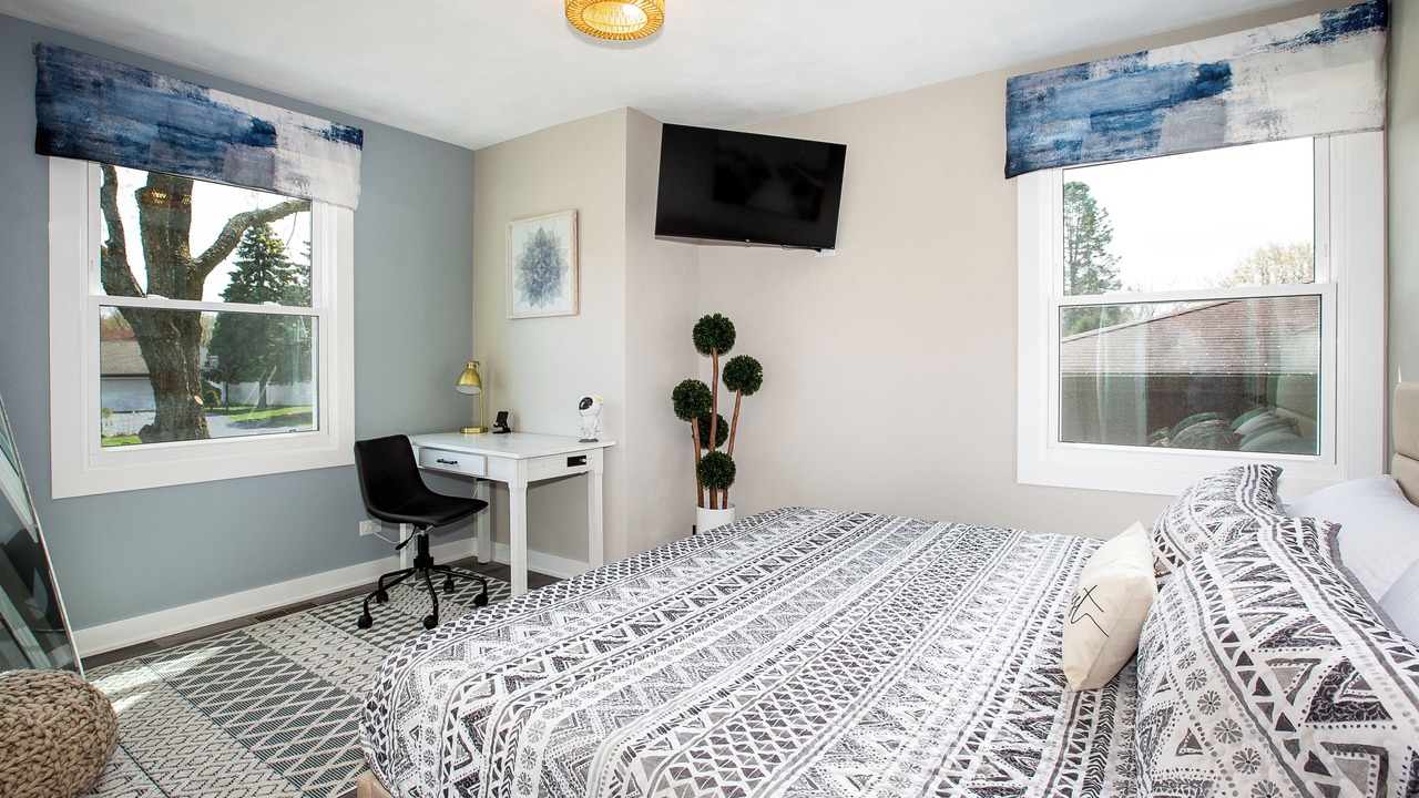 Photo of Bedroom in Winthrop Harbor