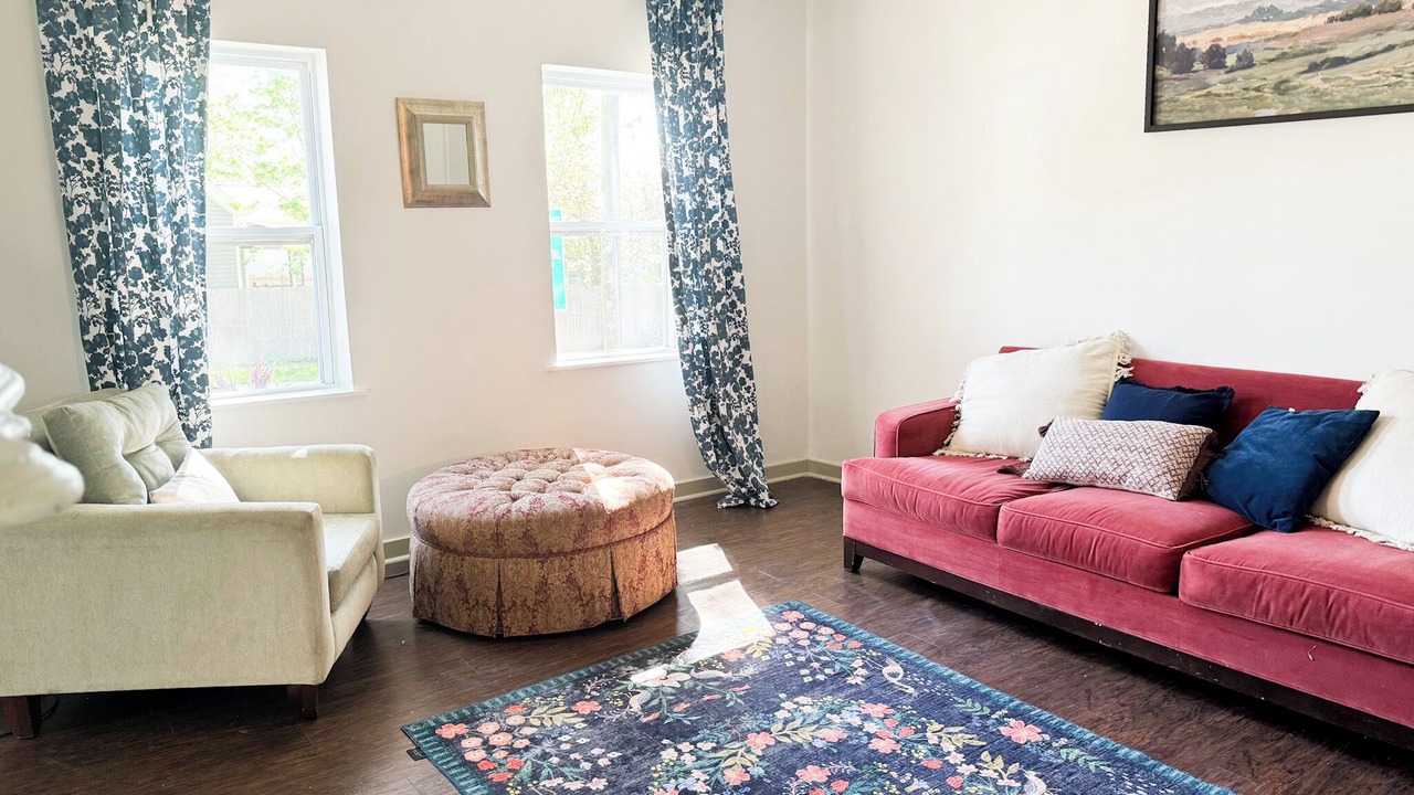 Photo of Livingroom in Pacific