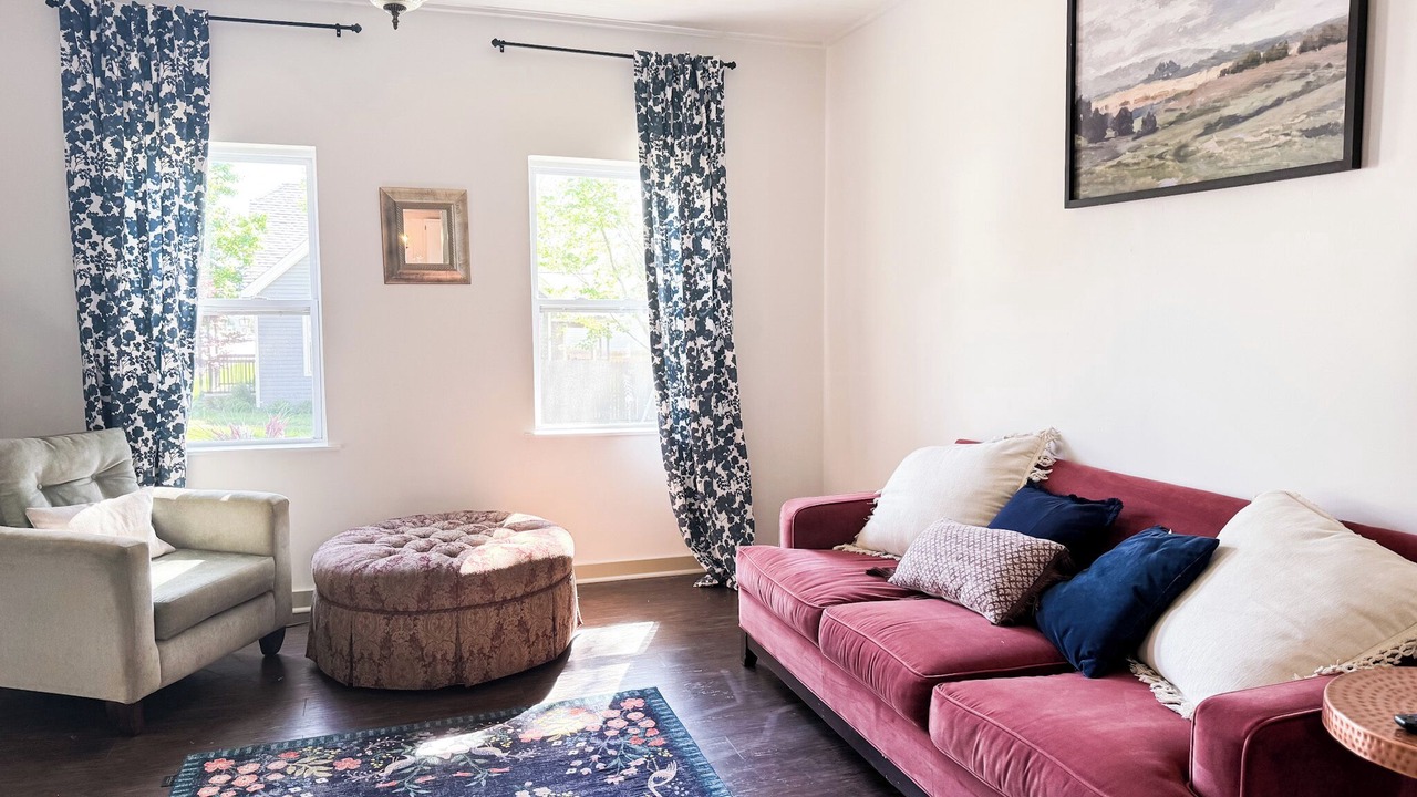 Photo of Livingroom in Pacific