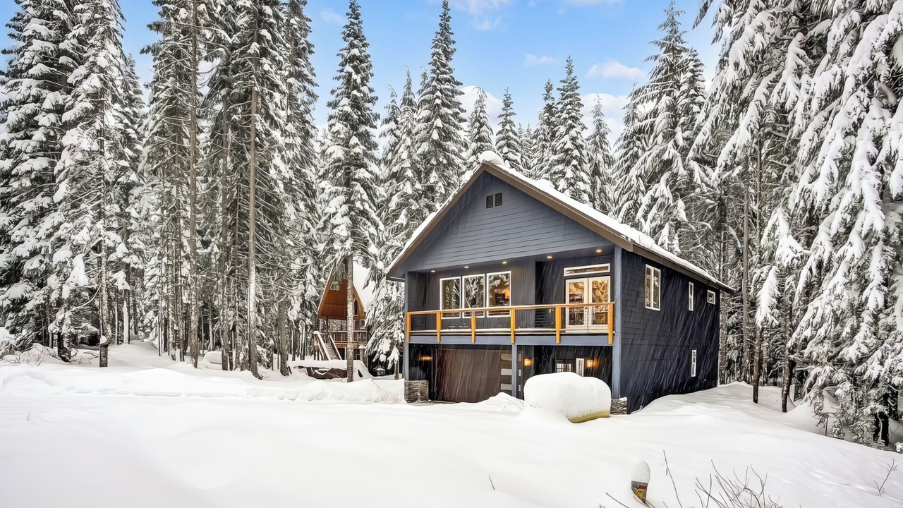 Photo of Outdoor in Snoqualmie Pass