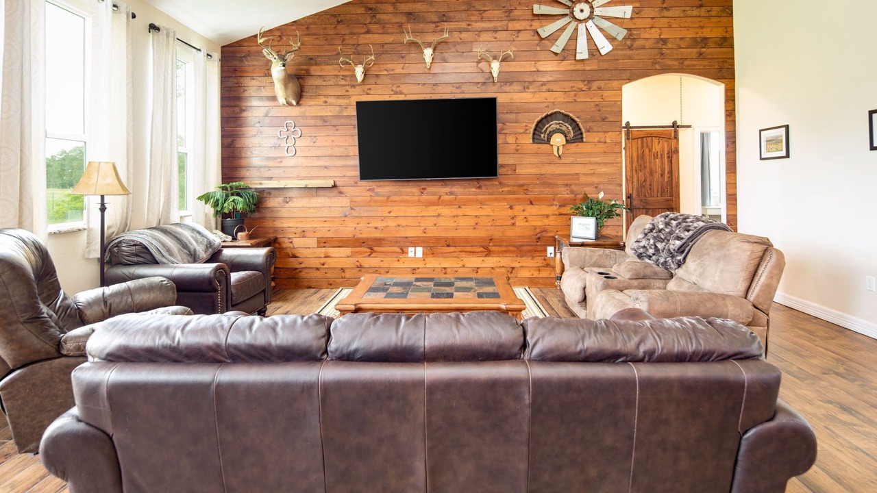 Photo of Livingroom in Bryan