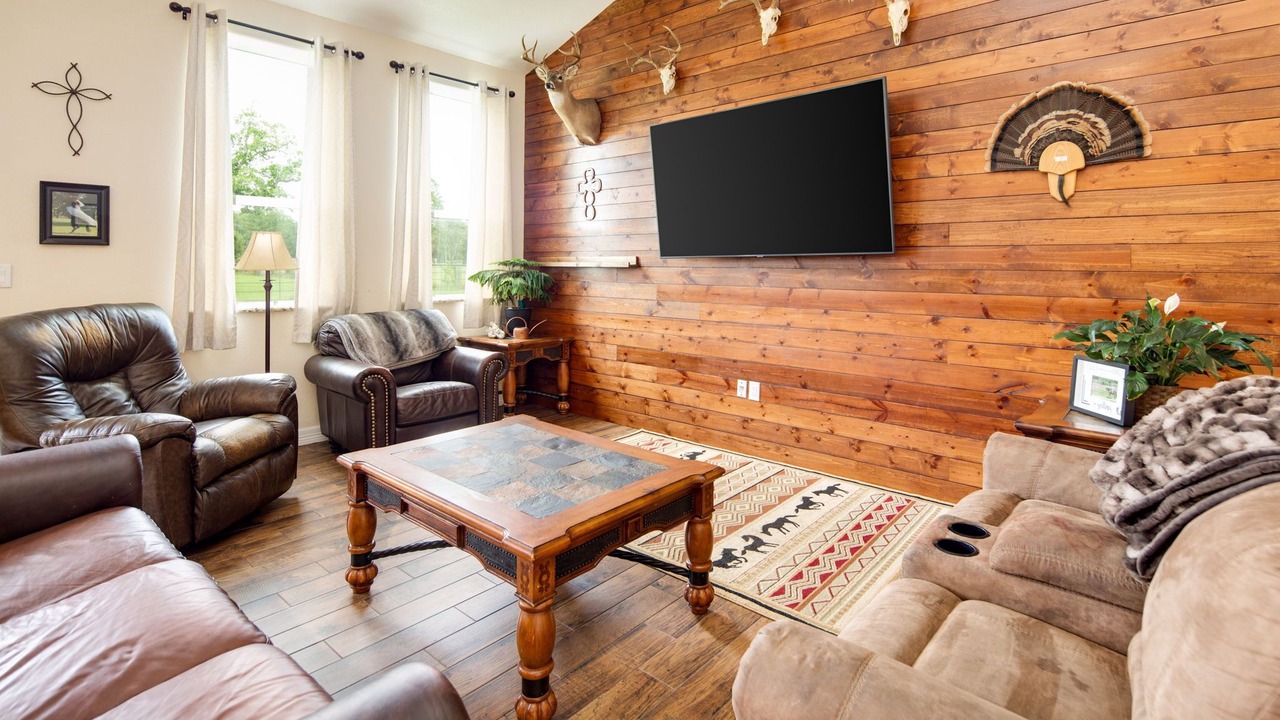 Photo of Livingroom in Bryan