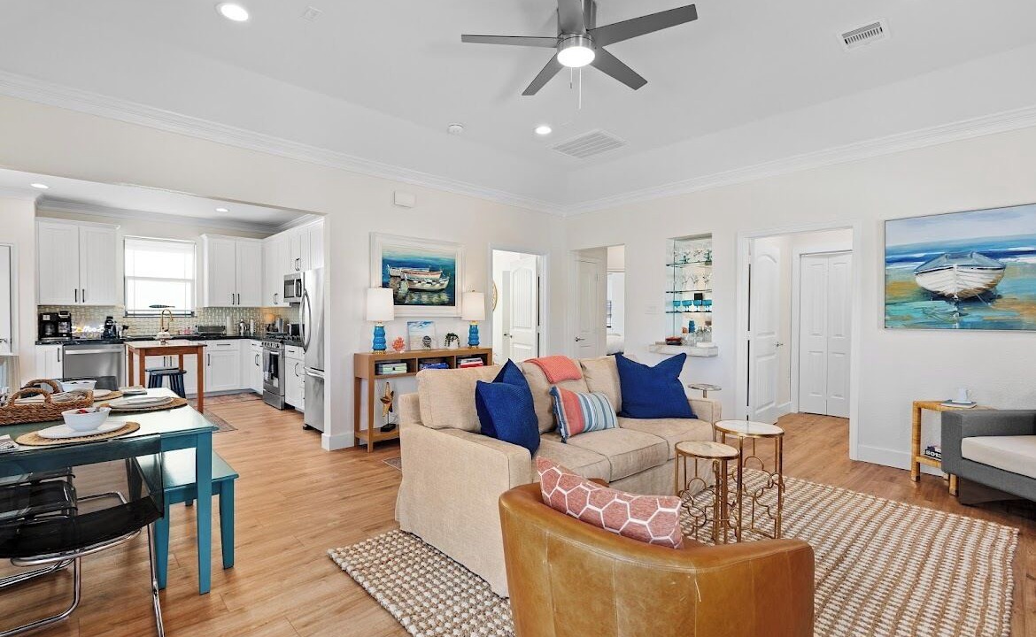 Photo of Livingroom in Clear Lake Shores