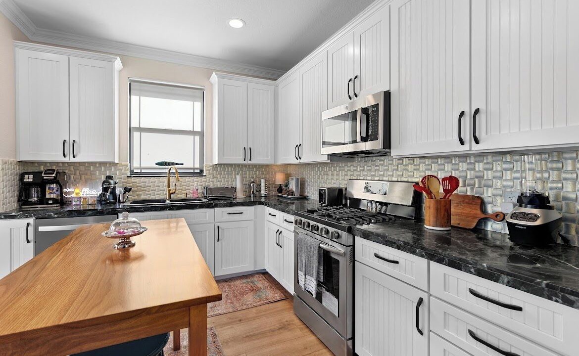 Photo of Kitchen in Clear Lake Shores