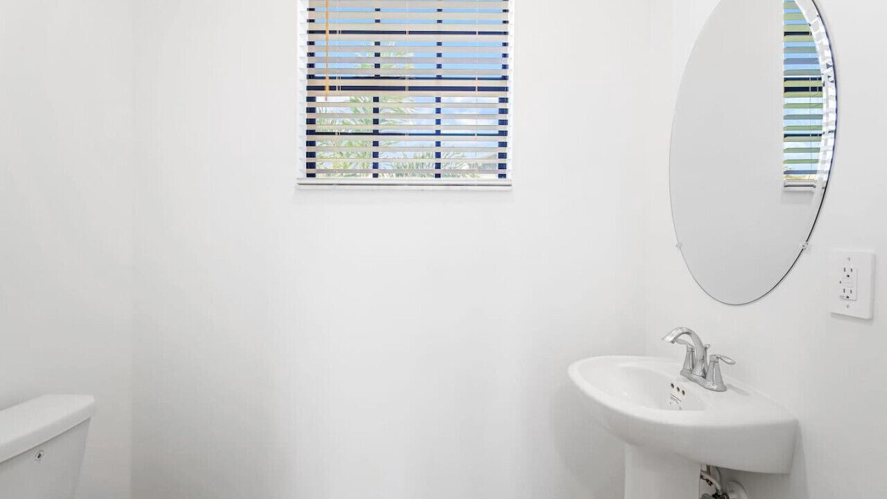 Photo of Bathroom in Gateway