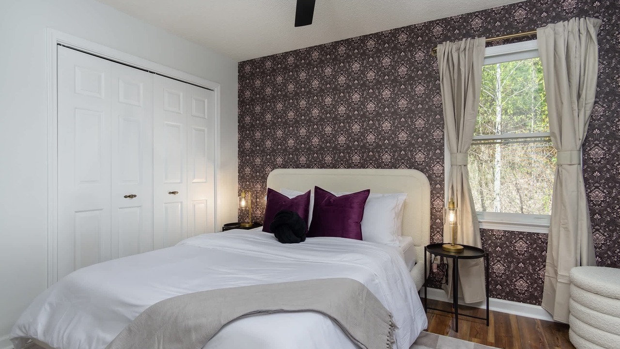 Photo of Bedroom in Weaverville