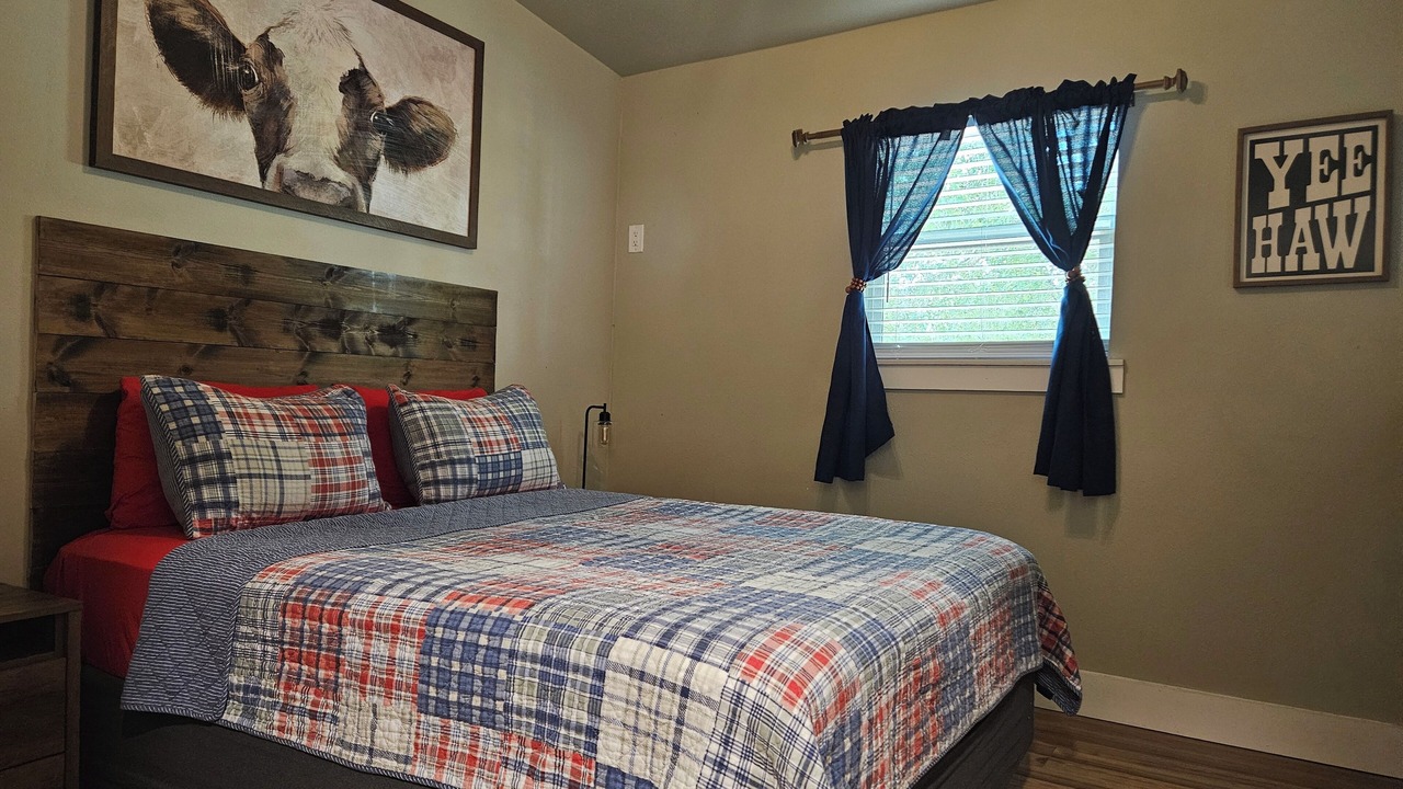Photo of Bedroom in Decatur