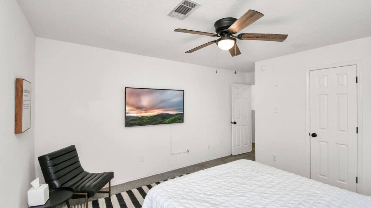 Photo of Bedroom in Atascocita