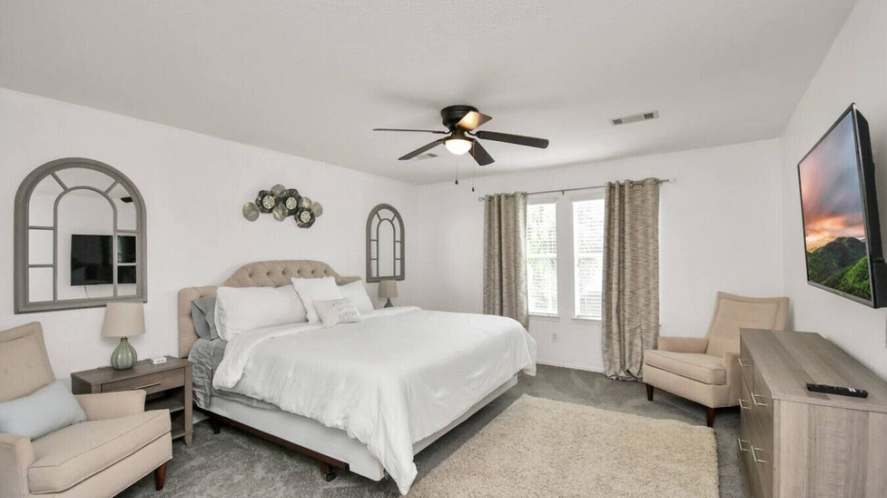 Photo of Bedroom in Atascocita