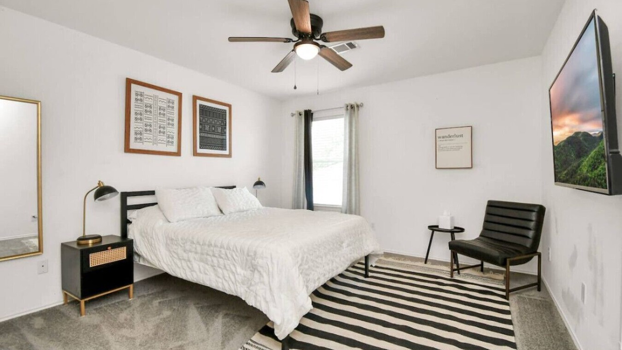 Photo of Bedroom in Atascocita