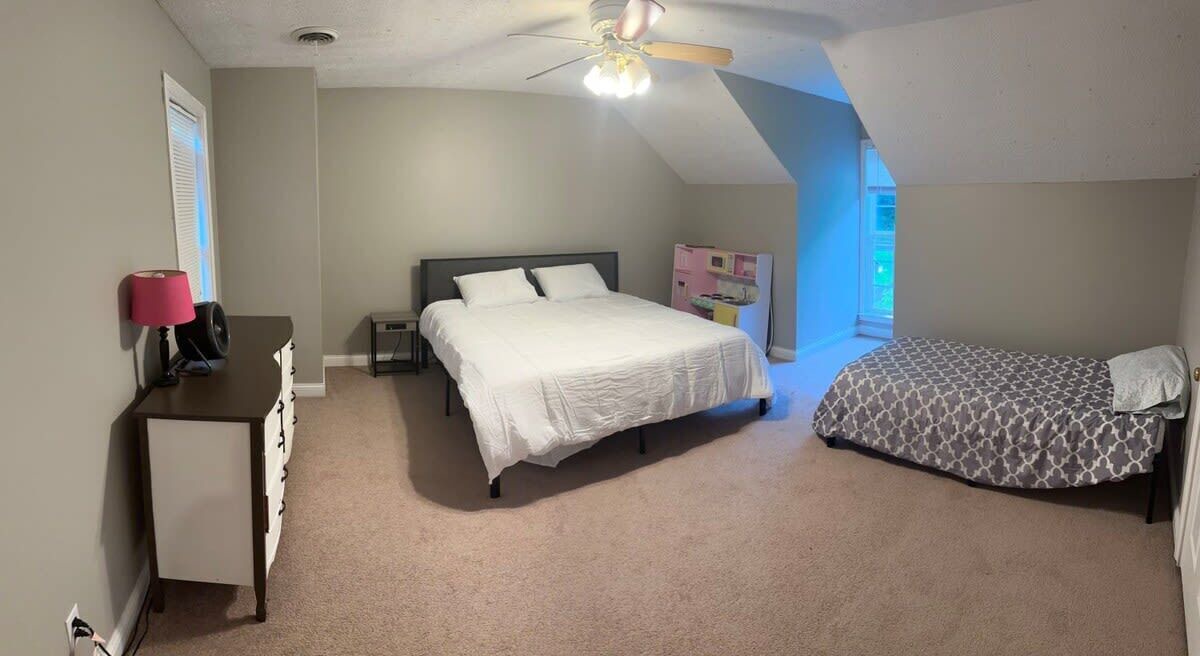 Photo of Bedroom in Hendersonville