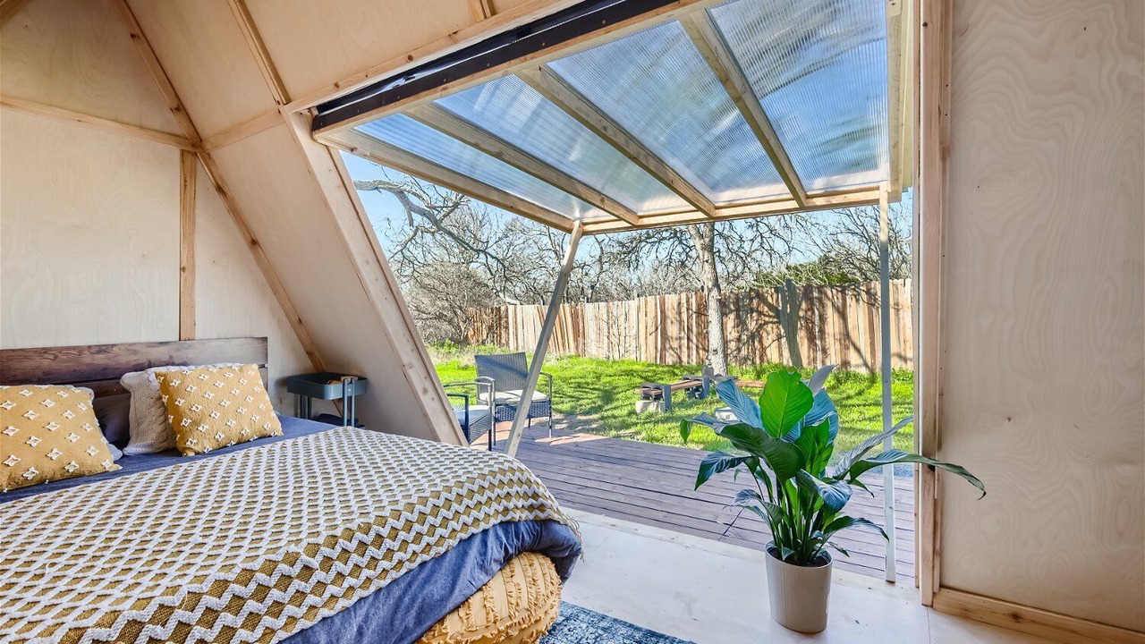 Photo of Bedroom in Del Valle