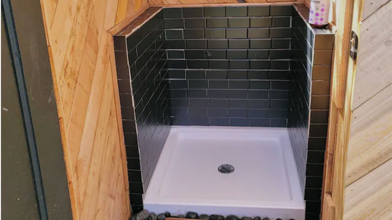 Photo of Bathroom in Del Valle