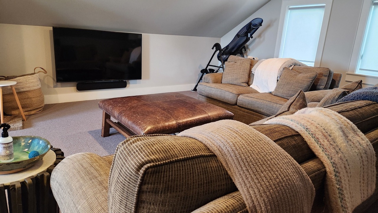 Photo of Livingroom in Bainbridge Island