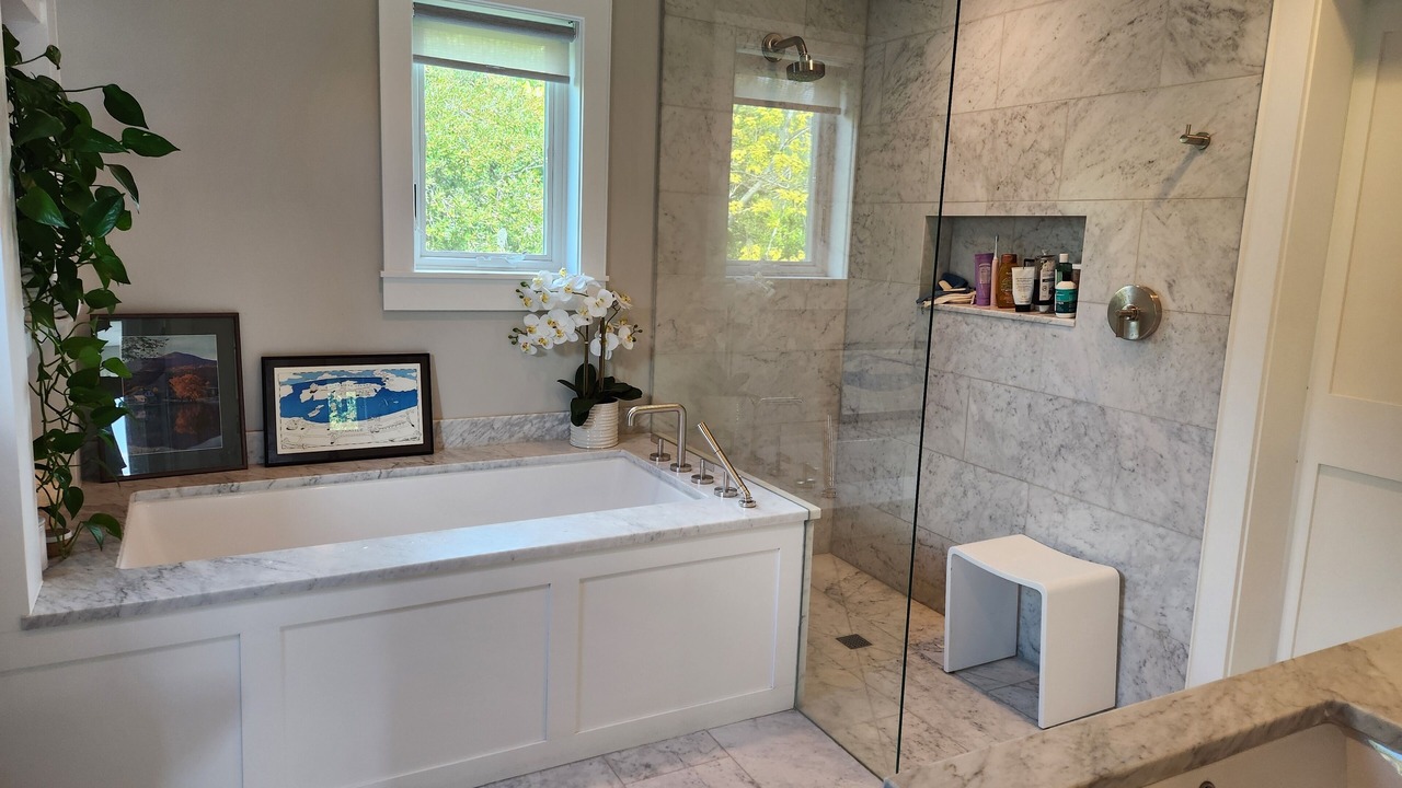 Photo of Bathroom in Bainbridge Island