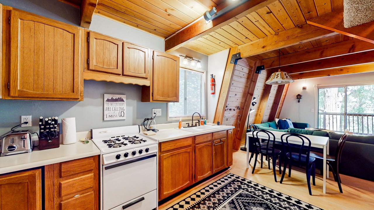 Photo of Kitchen in Crestline