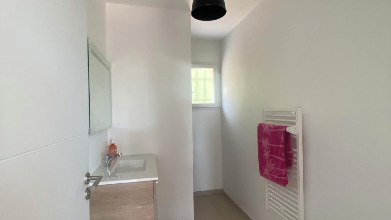 Photo of Bathroom in Ribes