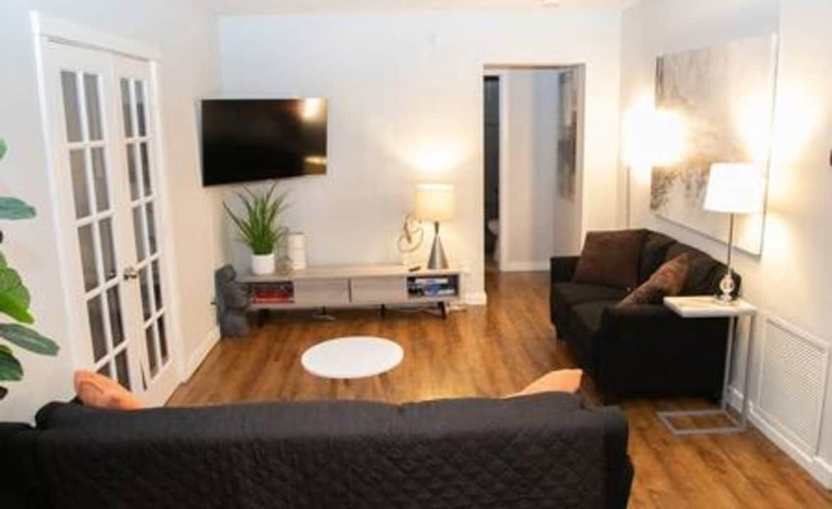 Photo of Bedroom in South Lake