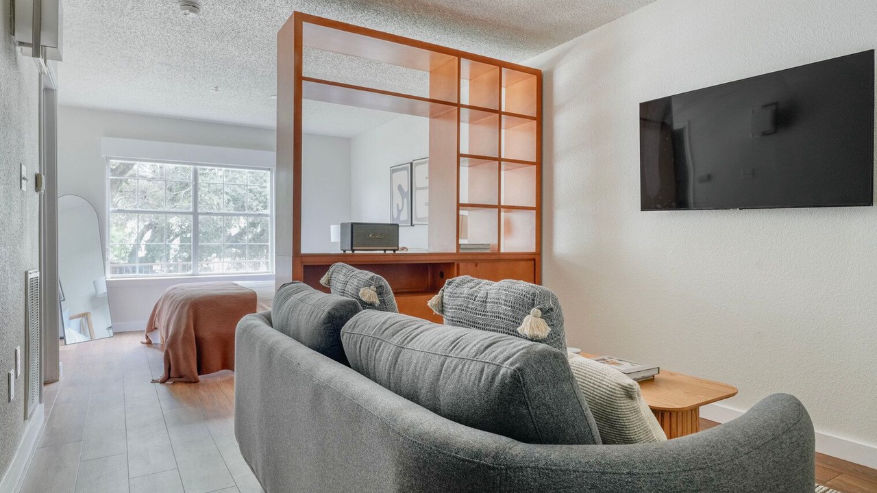Photo of Livingroom in Gateway