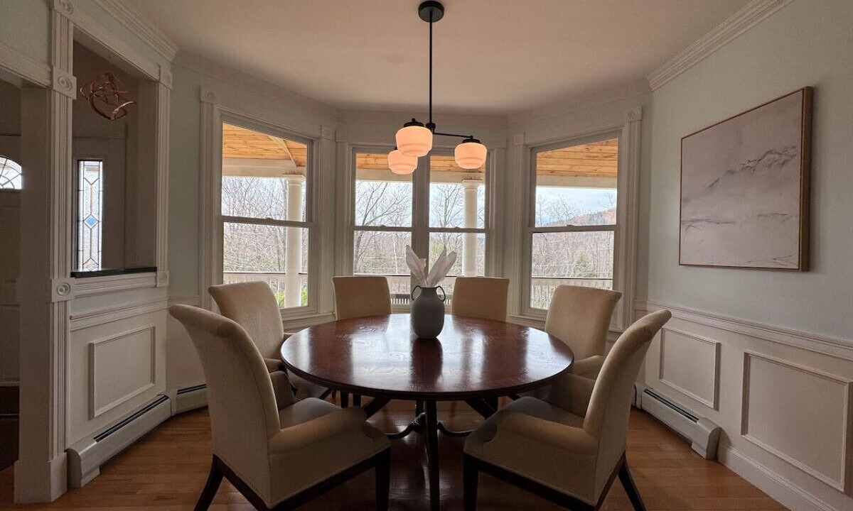 Photo of Others in Bartlett