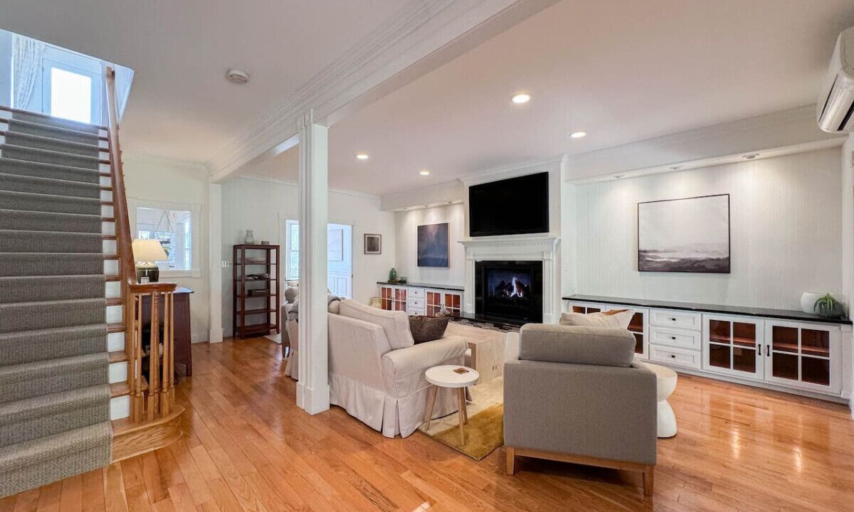 Photo of Livingroom in Bartlett