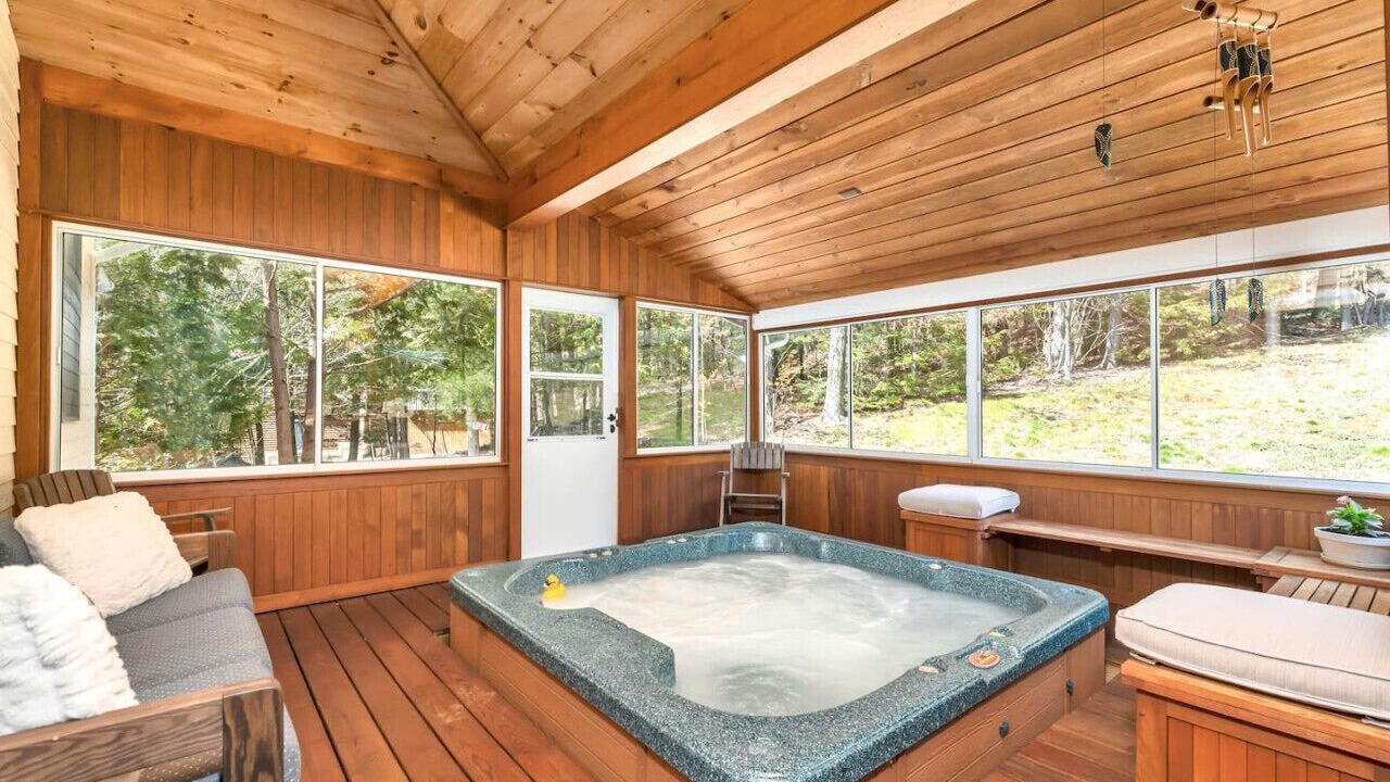 Photo of Others in Bartlett