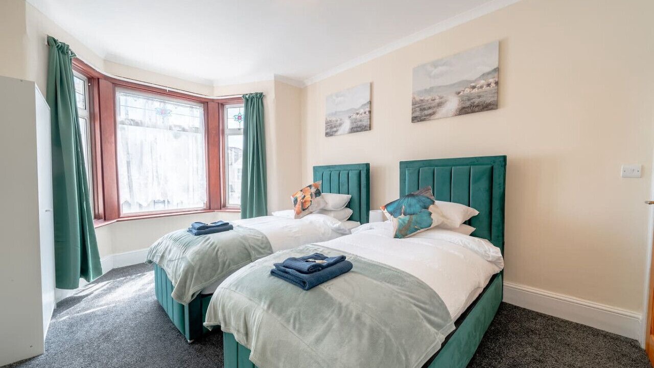 Photo of Bedroom in Seven Kings