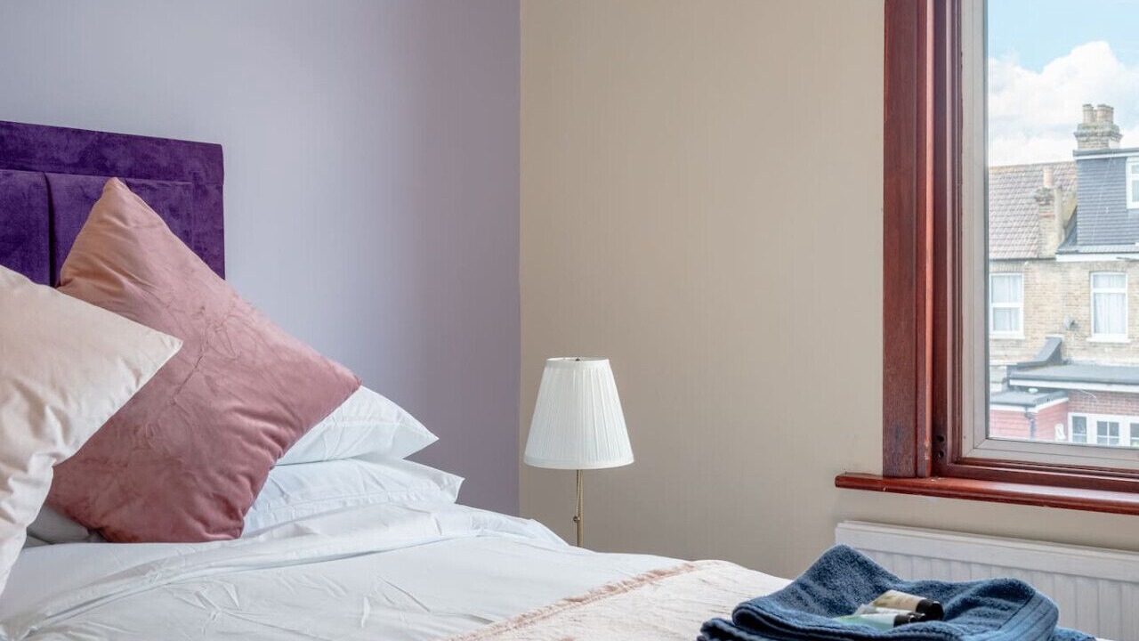 Photo of Bedroom in Seven Kings