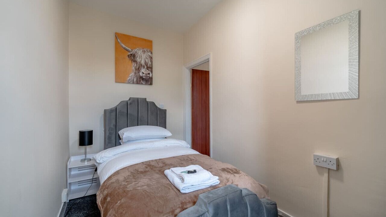 Photo of Bedroom in Seven Kings