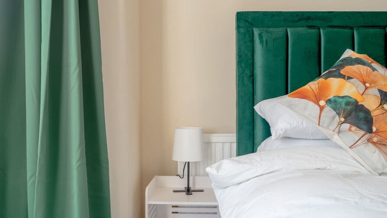 Photo of Bedroom in Seven Kings