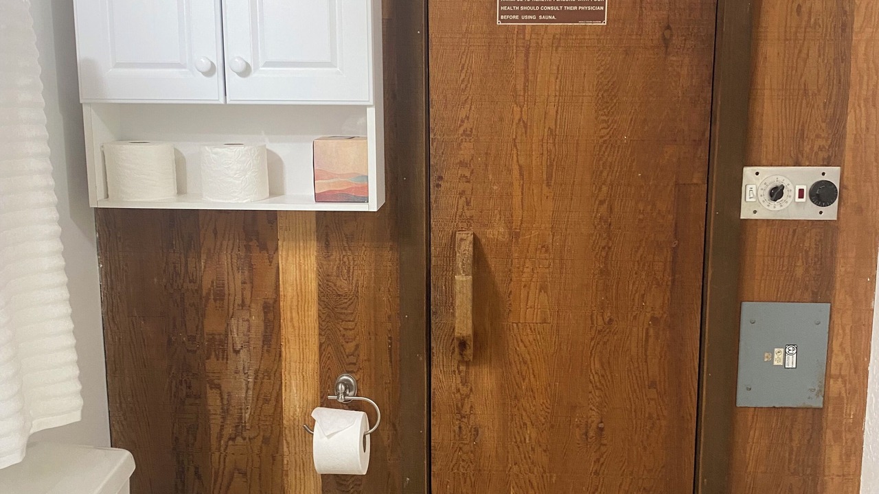 Photo of Bathroom in West Stayton