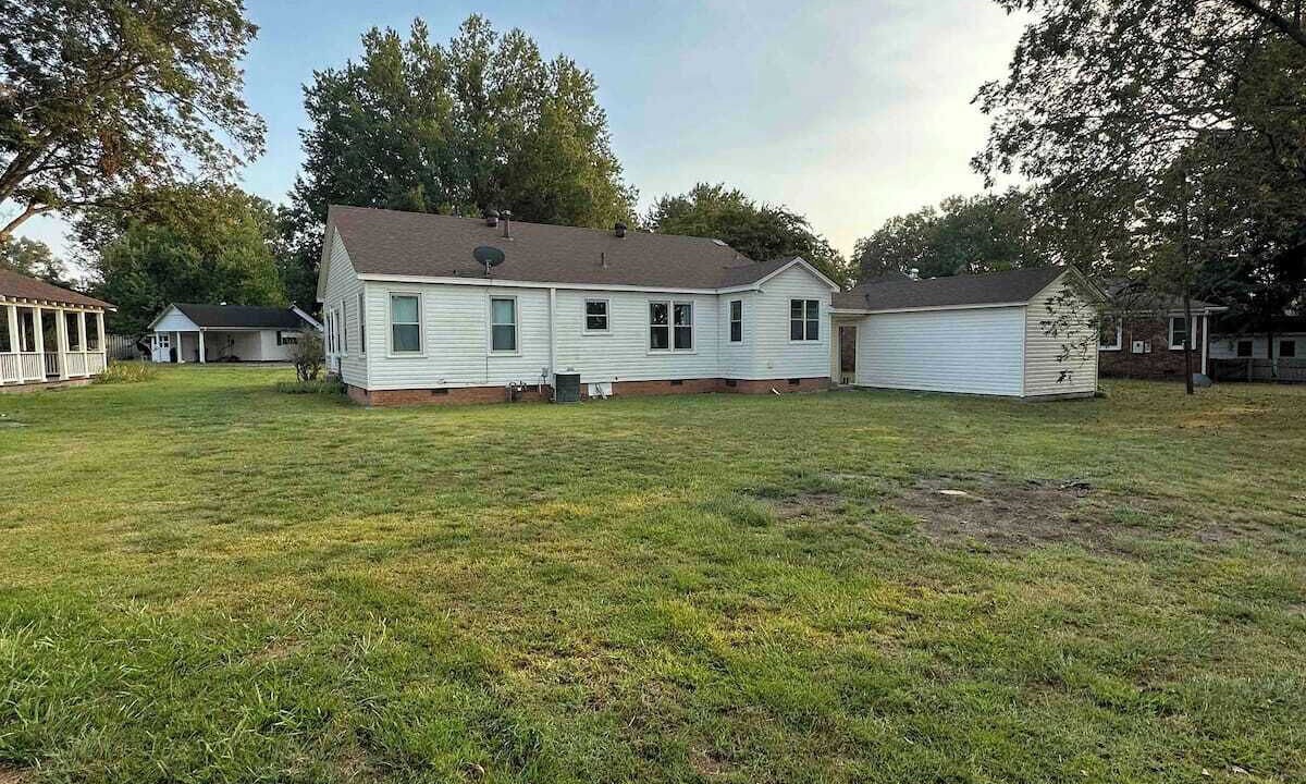 Photo of Outdoor in Brinkley