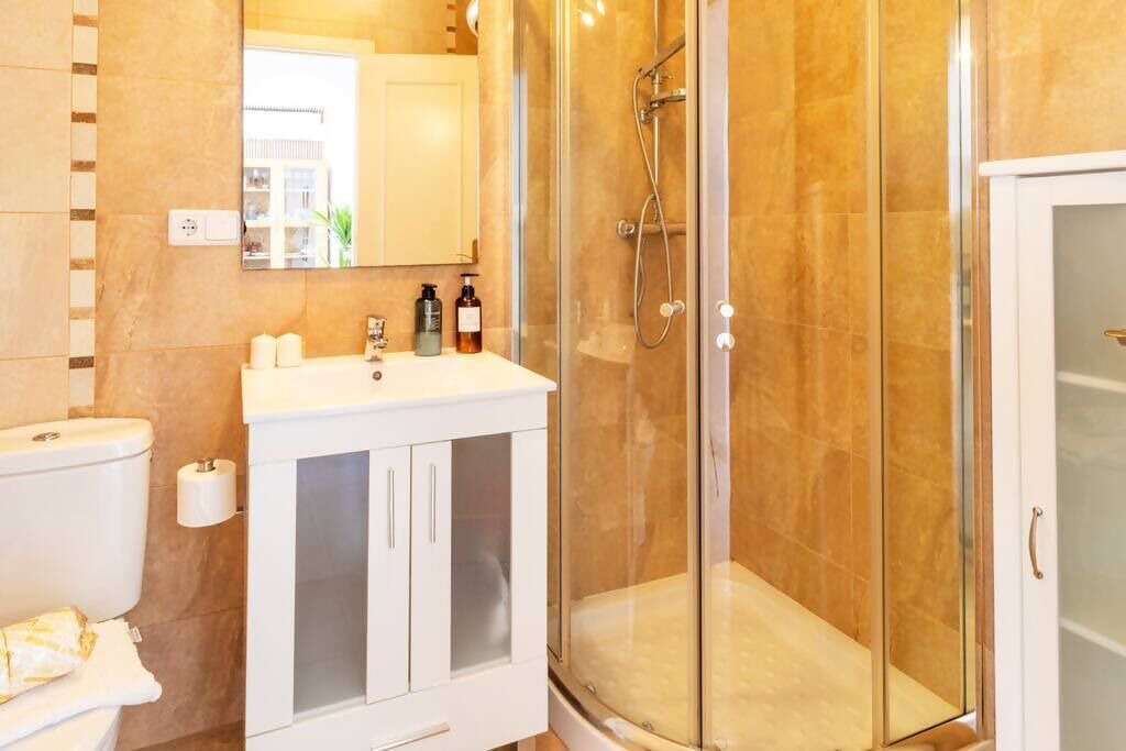 Photo of Bathroom in La Florida