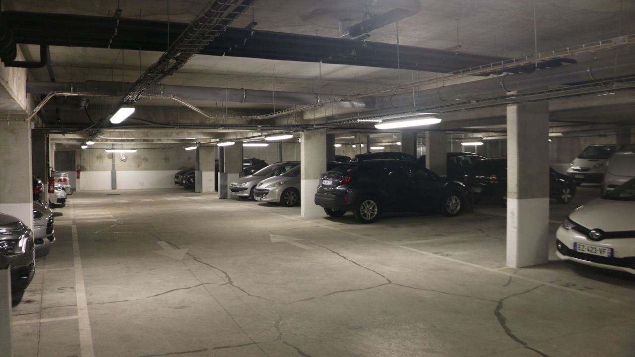 Photo of Outdoor in Center