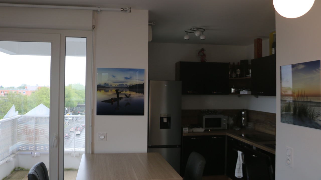 Photo of Kitchen in Center