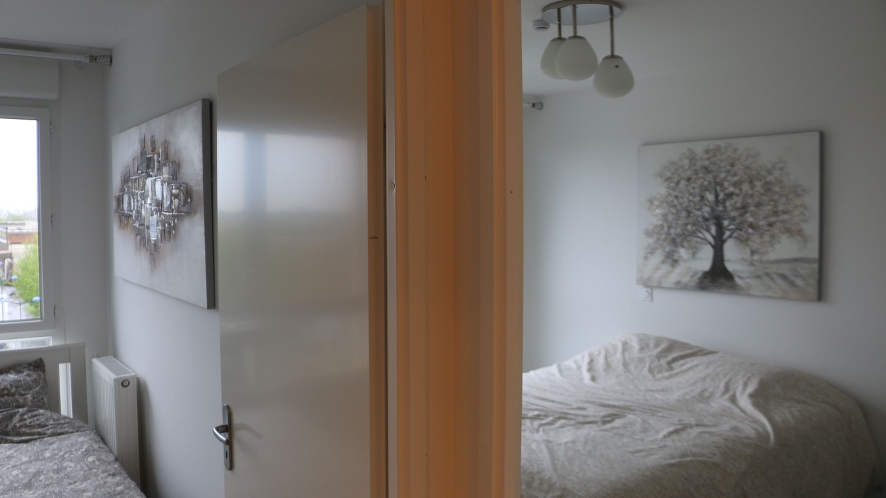 Photo of Bedroom in Center