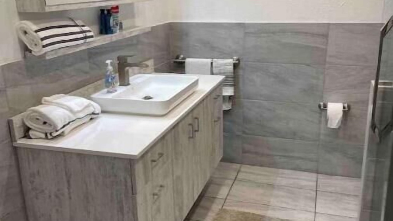 Photo of Bathroom in Severn Bridge