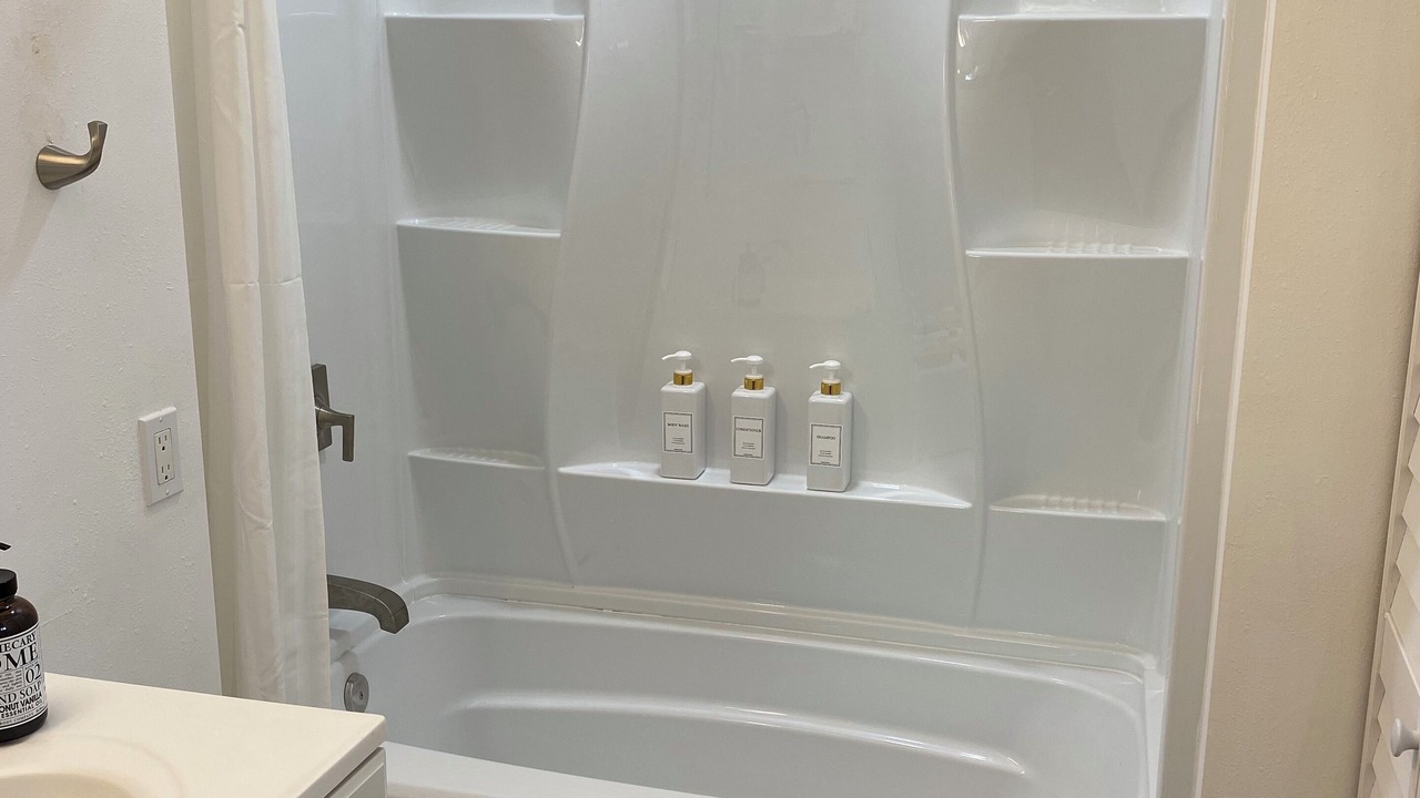 Photo of Bathroom in Lake Hills