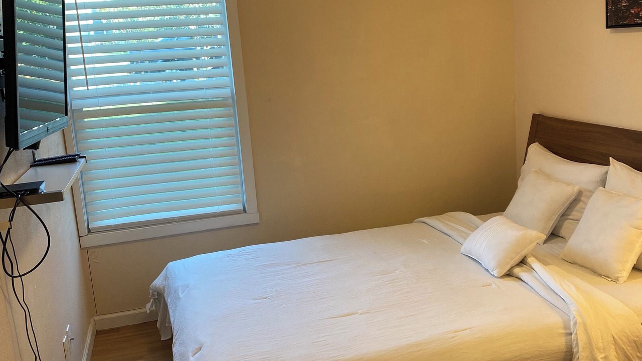 Photo of Bedroom in Lake Hills