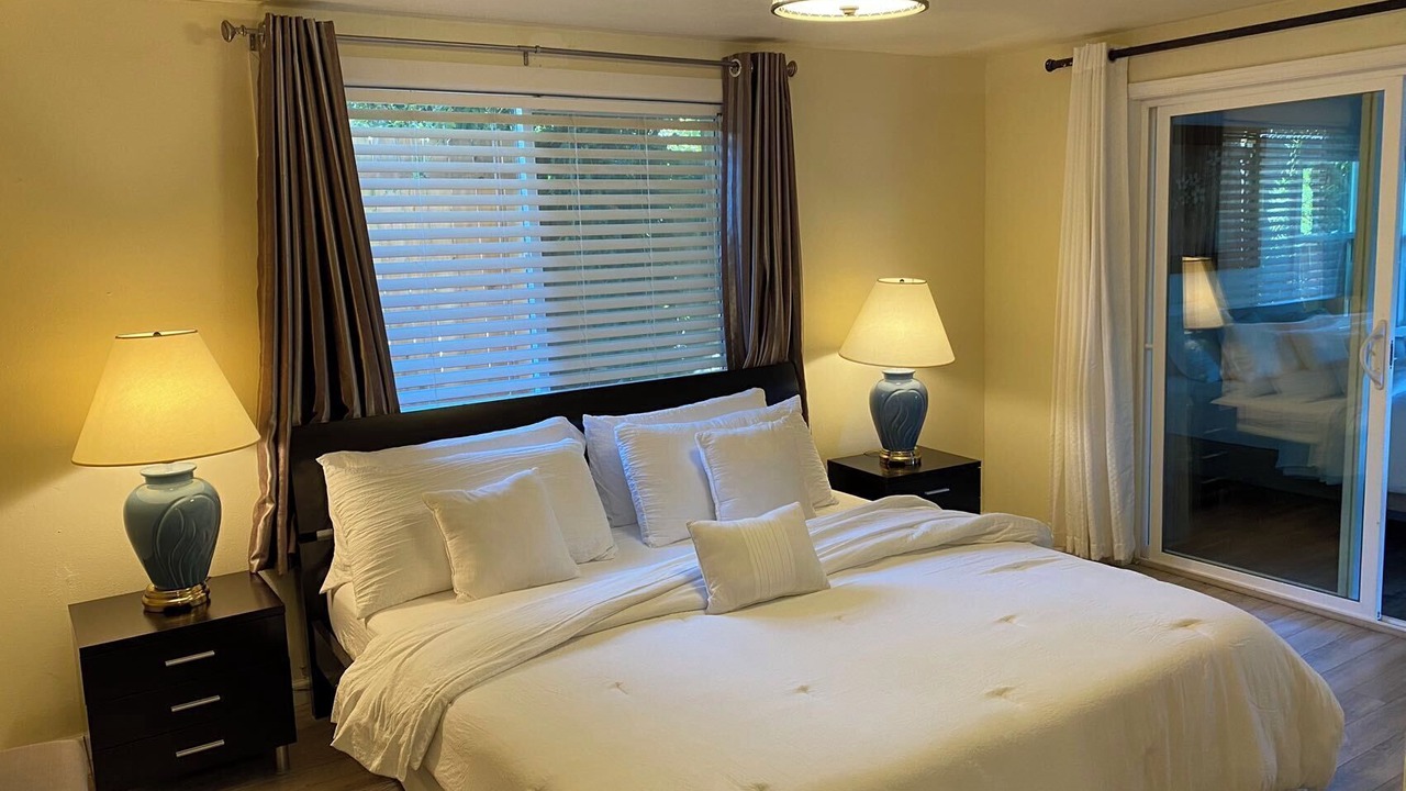 Photo of Bedroom in Lake Hills