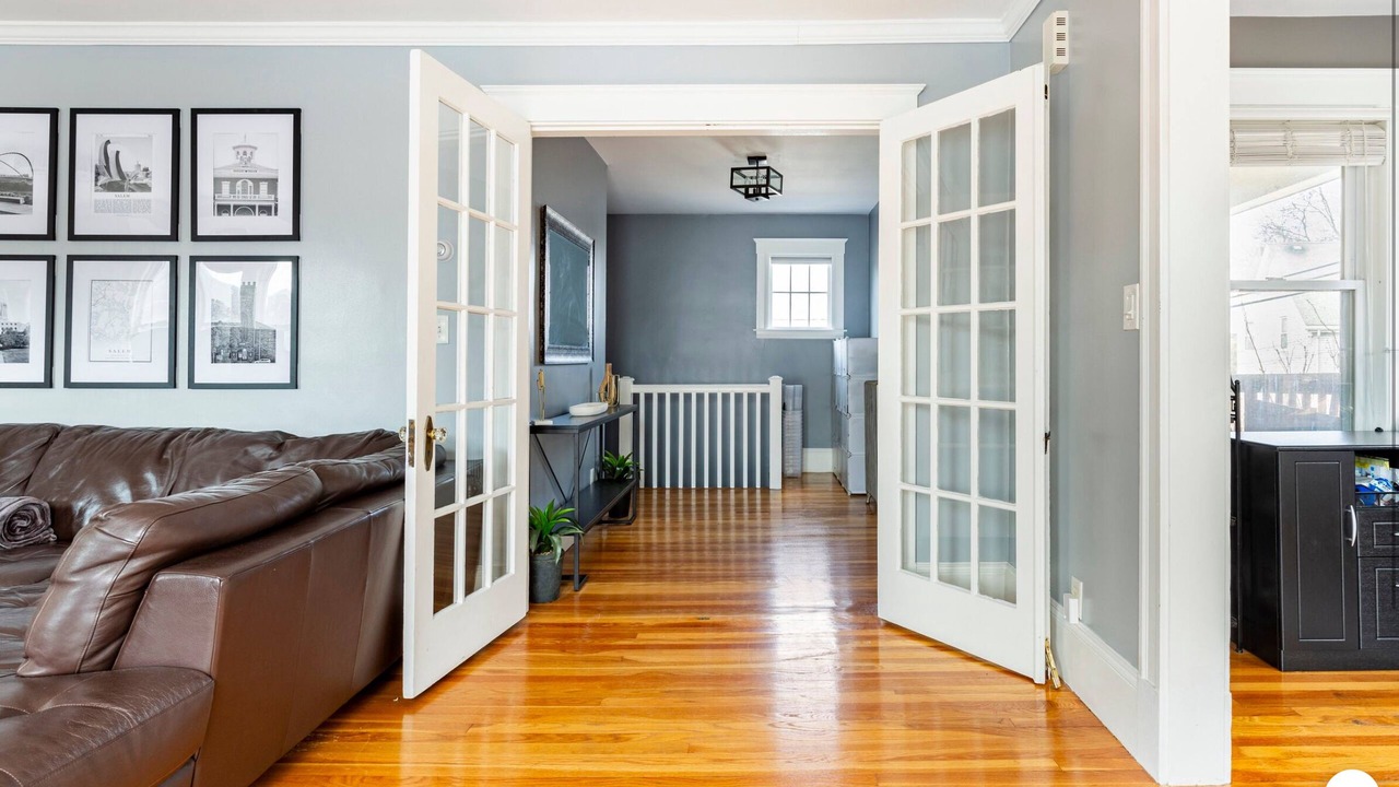 Photo of Livingroom in Salem