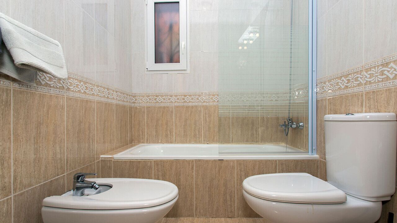 Photo of Bathroom in Los Montesinos