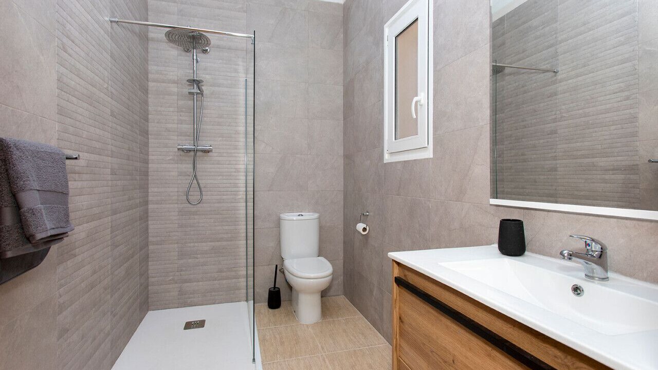 Photo of Bathroom in Los Montesinos