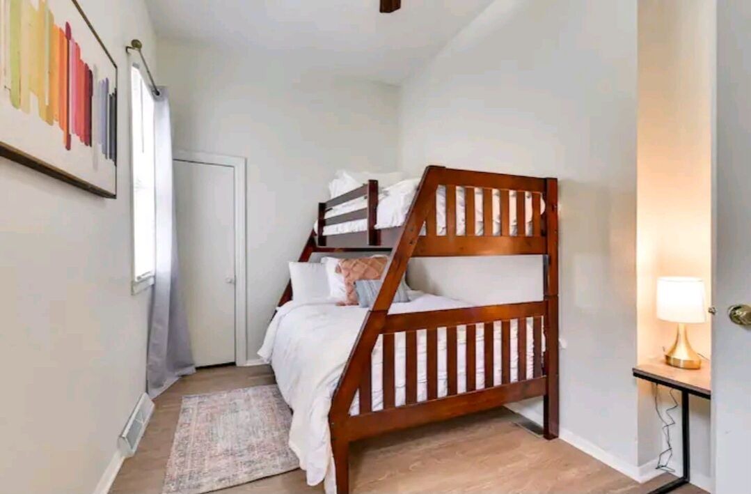 Photo of Bedroom in Little Italy
